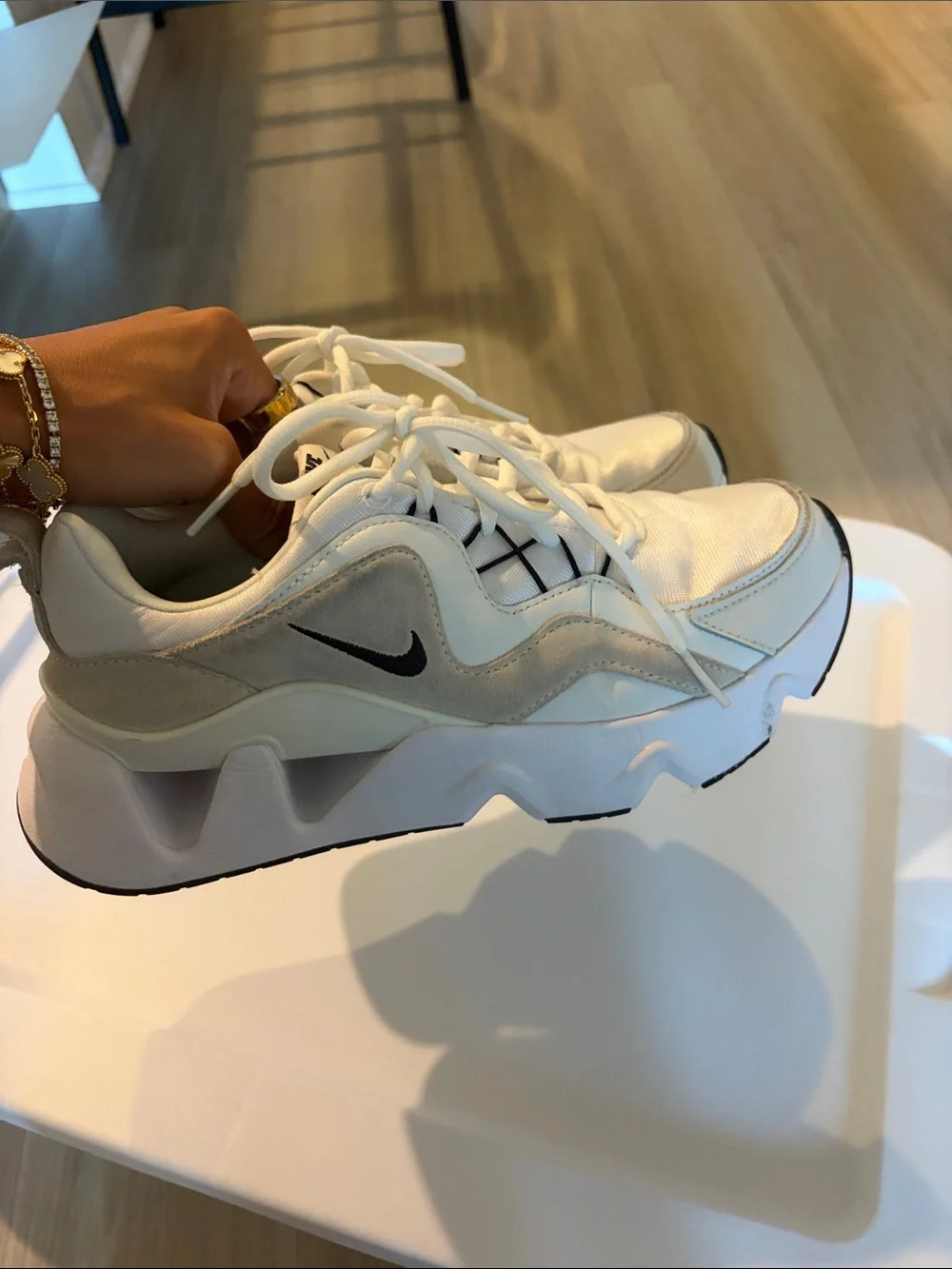Nike Cream and White Lightweight Sneakers